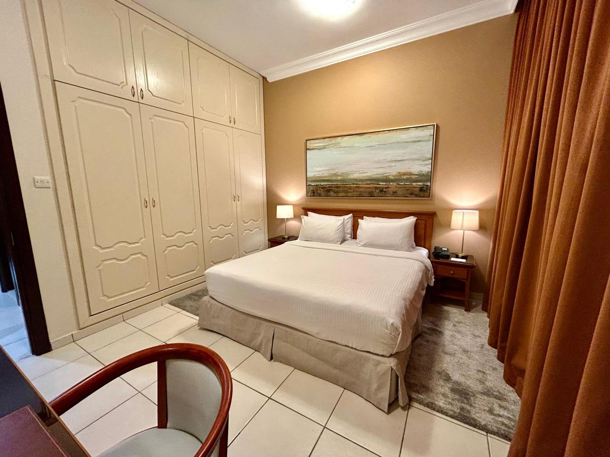 Al Nakheel Hotel Apartments Abu Dhabi Exterior photo